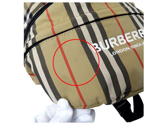 Marsupio e borsa a mano Burberry in nylon beige - vista 8
