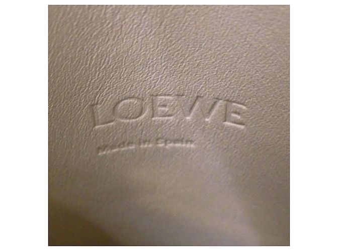 Borsa a mano Loewe in pelle beige - vista 7