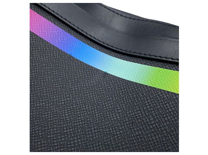 Borsa a tracolla Louis Vuitton Taiga Soft Trunk - vista 12