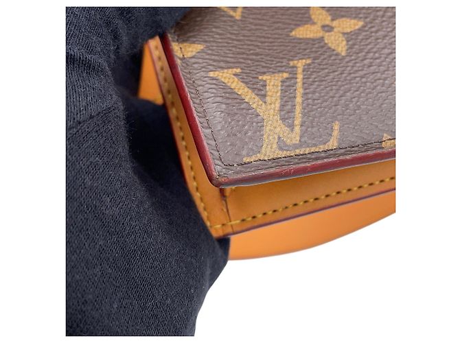 Louis Vuitton Monogram S-Lock Belt Pouch PM - view 9