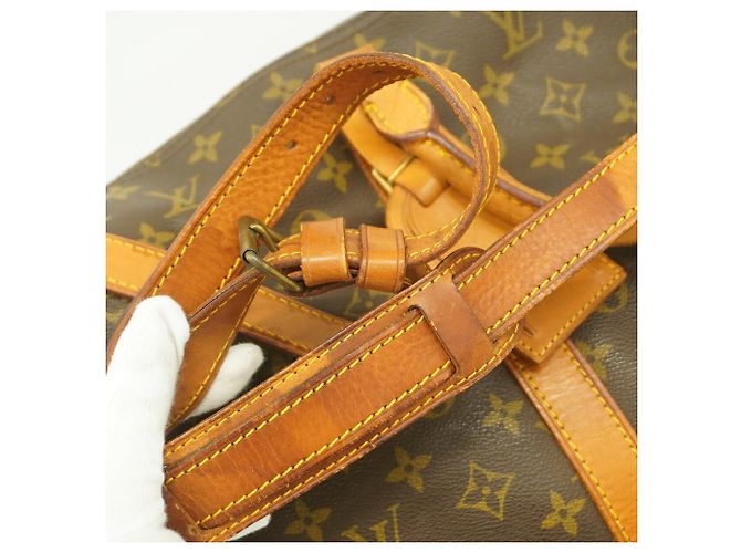 Louis Vuitton Boston Monogram Keepall Bandoulière 60 - vista 11