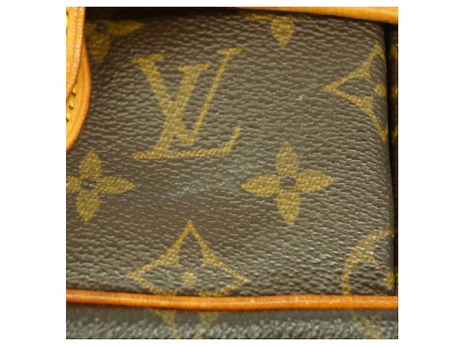 Borsa a tracolla Louis Vuitton Monogram Gibeciere MM - vista 12