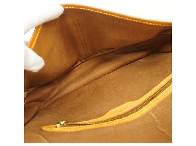 Borsa a tracolla Louis Vuitton Monogram Gibeciere MM - vista 4