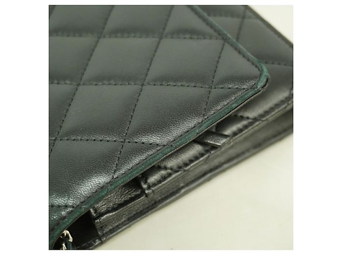 Portafoglio a spalla con catena Chanel Matelassé - vista 6