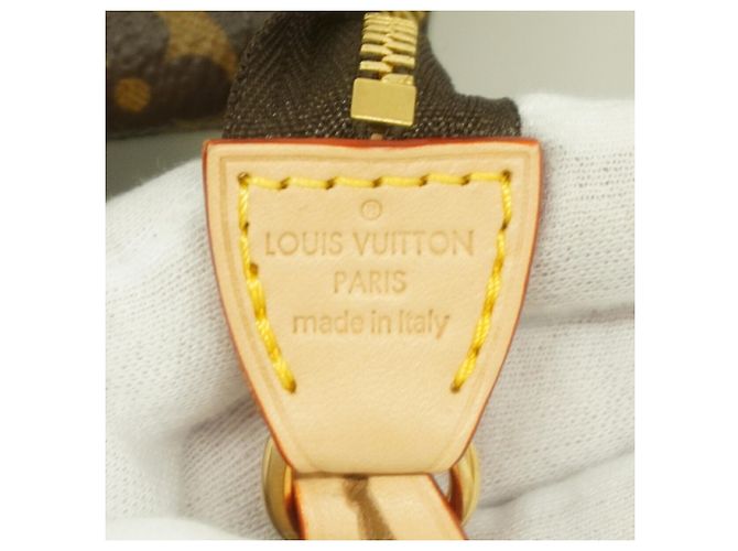 Louis Vuitton Monogram Pochette Accessoires - vista 5