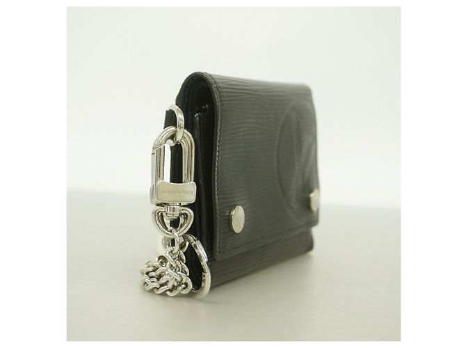 Louis Vuitton Noir Tri-fold Wallet - view 2