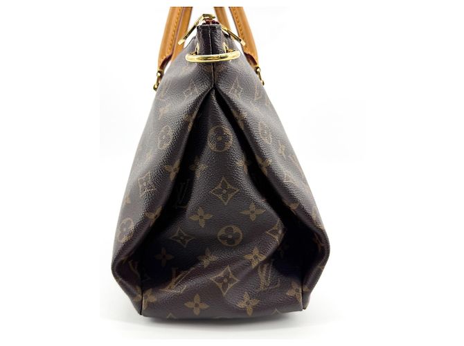 Louis Vuitton Pallas Monogram Canvas with Leather MM - vista 3