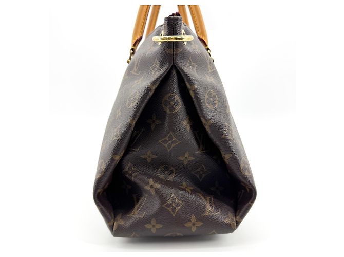 Louis Vuitton Pallas Monogram Canvas with Leather MM - vista 4