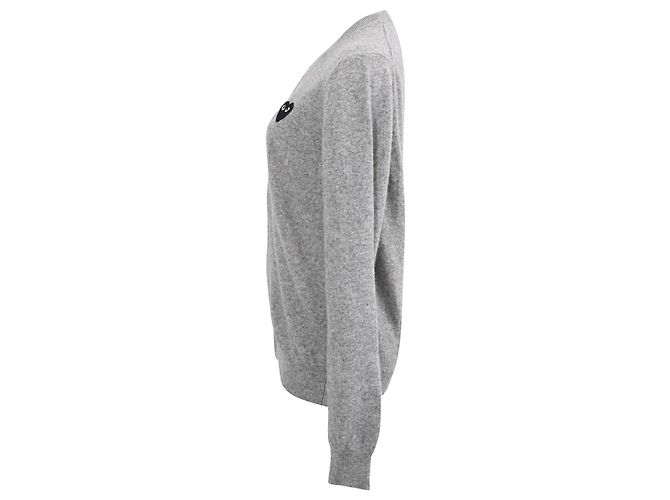 Comme Des Garcons Comme Des Garçons Play Logo-Patch Cardigan aus grauer Wolle - Ansicht 2