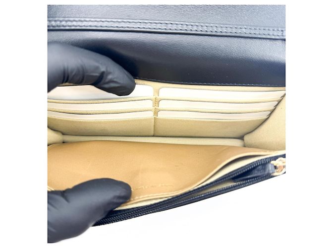 Chanel Pearl Crush Wallet on Chain in pelle d'agnello matelassé - vista 5
