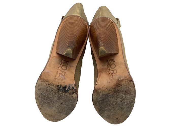 Michael Kors Western-Stiefeletten mit Absatz aus braunem Leder - Ansicht 10