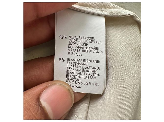 Brunello Cucinelli Langarmbluse aus grauer Seide - Ansicht 6