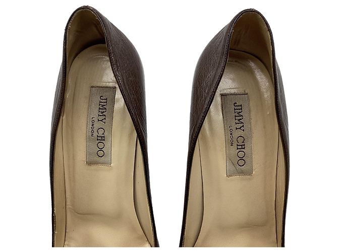 Décolleté a punta Jimmy Choo in pelle di struzzo marrone - vista 12