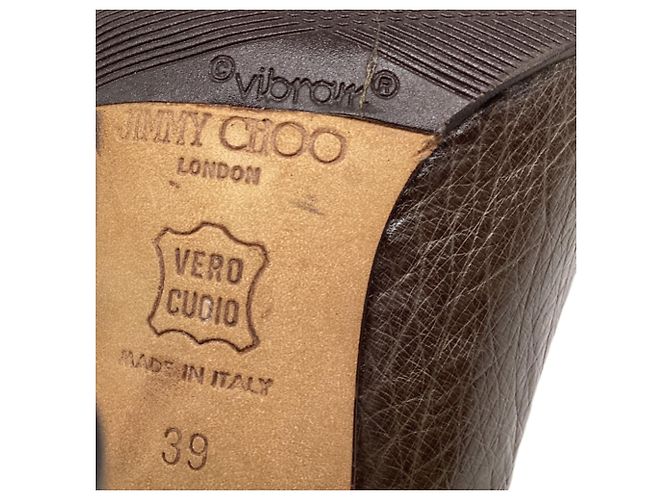 Décolleté a punta Jimmy Choo in pelle di struzzo marrone - vista 6