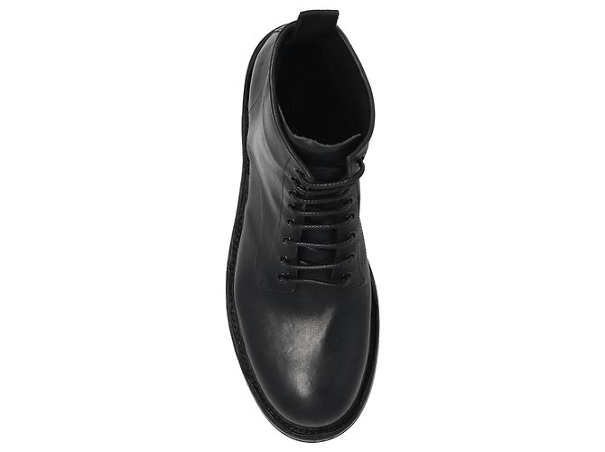 Dolce & Gabbana Black Leather Chunky Ankle Boots - view 4