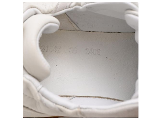 Baskets Hermès Jet en daim blanc - vue 10