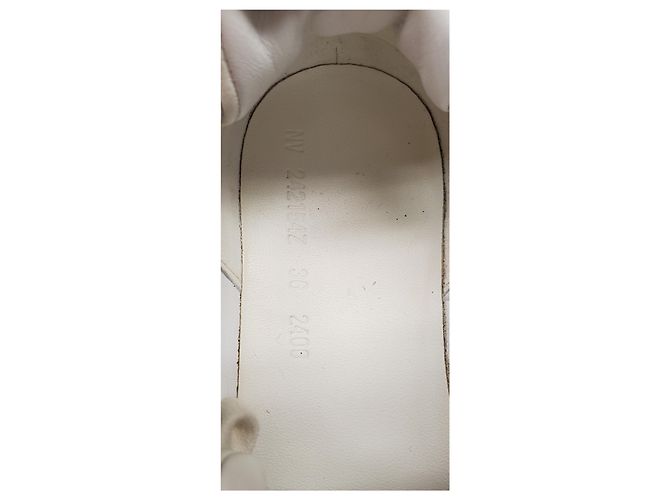 Baskets Hermès Jet en daim blanc - vue 20