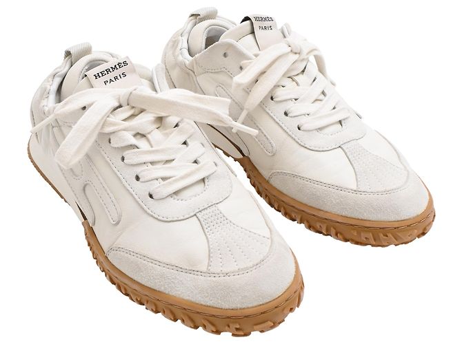 Baskets Hermès Jet en daim blanc - vue 4