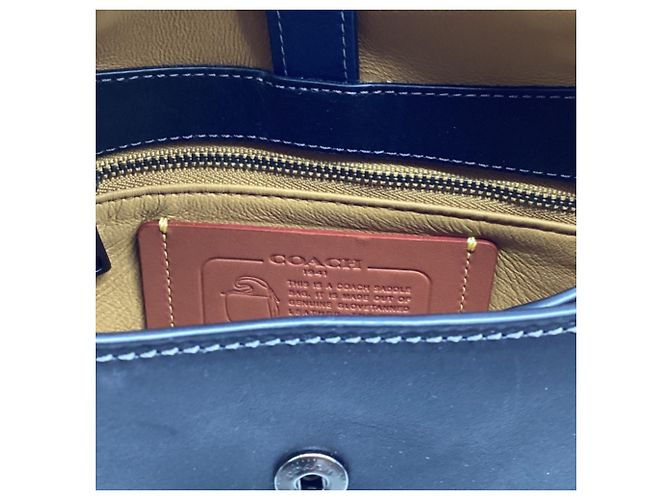 Borsa a tracolla Coach 1941 Saddle 23 in pelle blu navy - vista 8