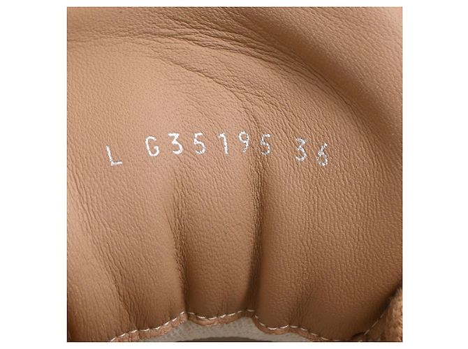 Sneaker alte Chanel in shearling in pelle d'agnello marrone - vista 9