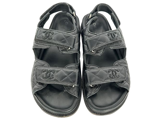 Sandali Dad Chanel in pelle matelassé con logo CC in pelle nera - vista 2