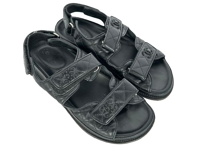 Sandali Dad Chanel in pelle matelassé con logo CC in pelle nera - vista 5