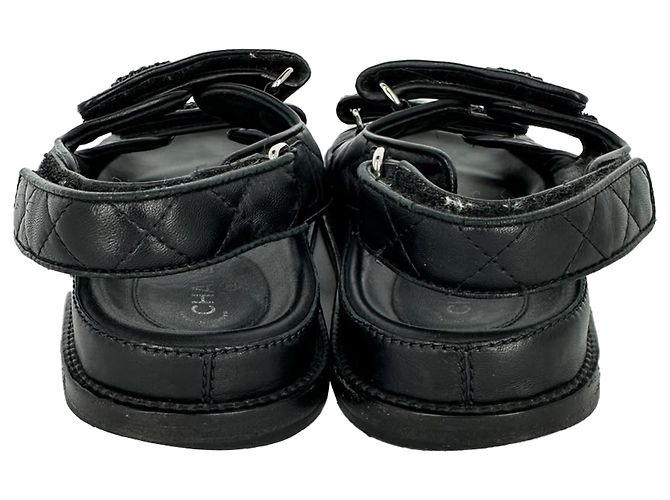 Sandali Dad Chanel in pelle matelassé con logo CC in pelle nera - vista 6