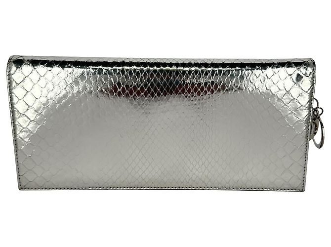 Christian Dior Python Flap Long Chain Clutch aus silbernem Leder - Ansicht 6