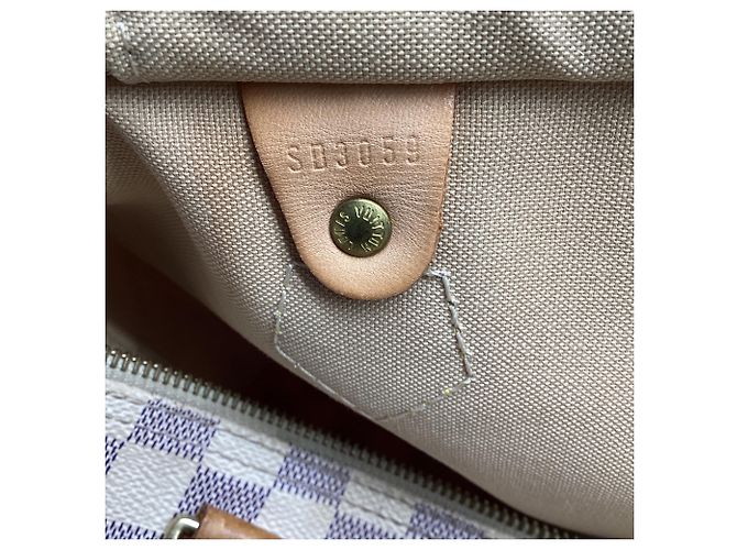 Bolso Louis Vuitton Speedy Damier Azur en lona de nylon blanca - vista 8