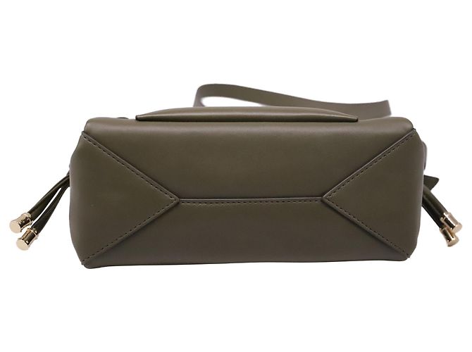 Borsa a tracolla piccola con patta Michael Kors con perle in pelle Olive - vista 5