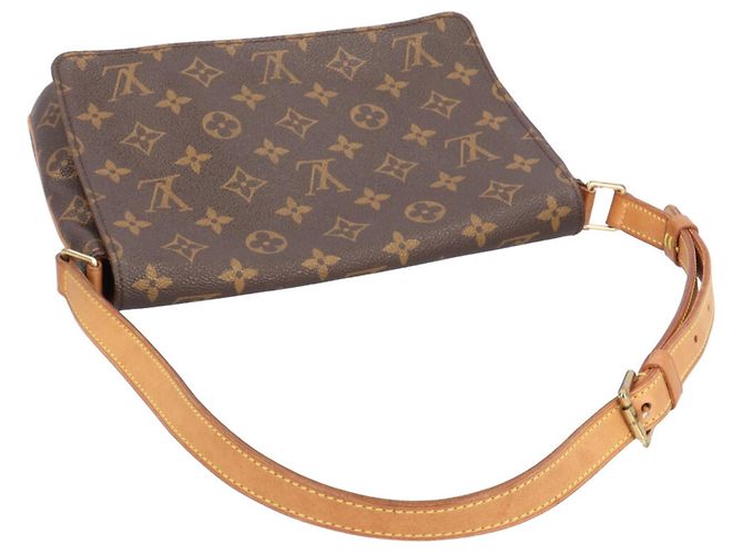 Borsa a tracolla Louis Vuitton Musette Tango - vista 14