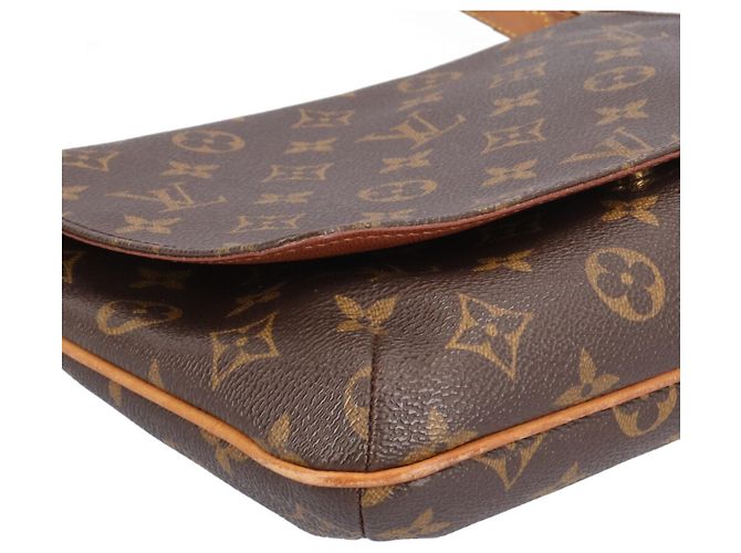 Borsa a tracolla Louis Vuitton Musette Tango - vista 9