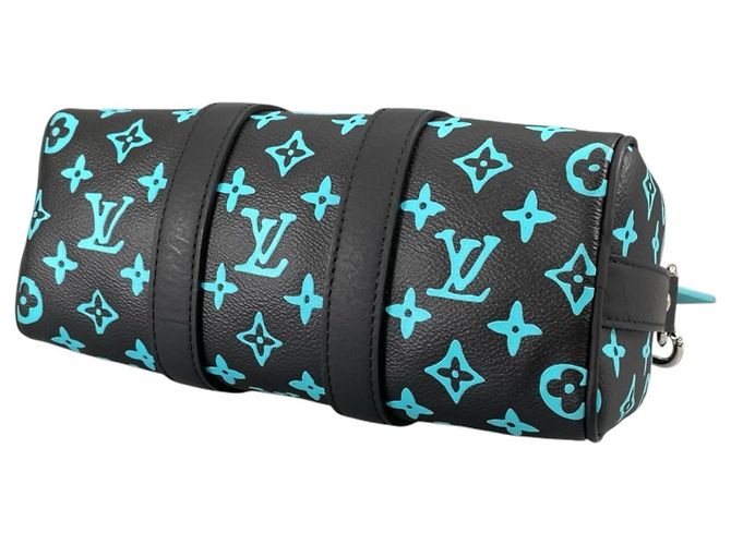 Louis Vuitton Keepall 25 Bandoulière Monogram Playground Shoulder Bag - vista 6