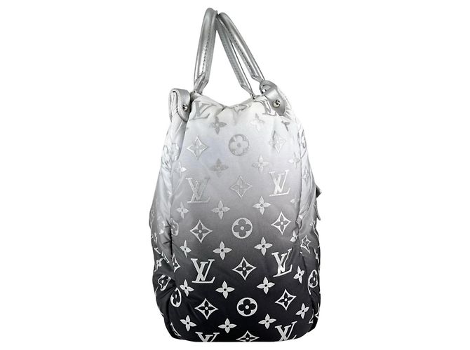 Louis Vuitton Monogram Nylon Schultertasche - Ansicht 4
