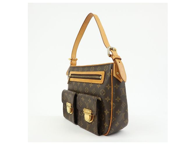 Louis Vuitton Hudson Monogram Canvas GM - vista 3