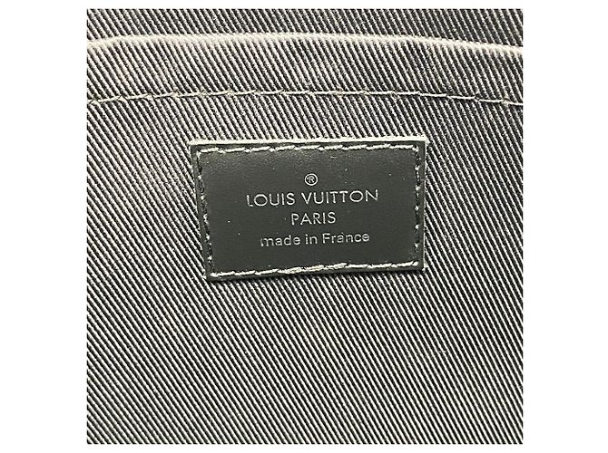 Louis Vuitton Monogram Eclipse Pochette Discovery Clutch Bag - vista 5