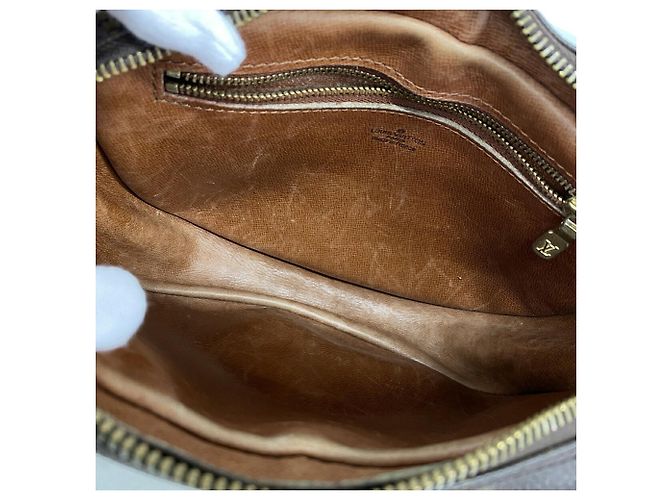 Borsa a tracolla Louis Vuitton Monogram Jeune Fille PM - vista 4
