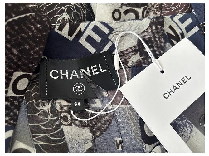 Sommerkleid mit Chanel-Logo-Print - Ansicht 6