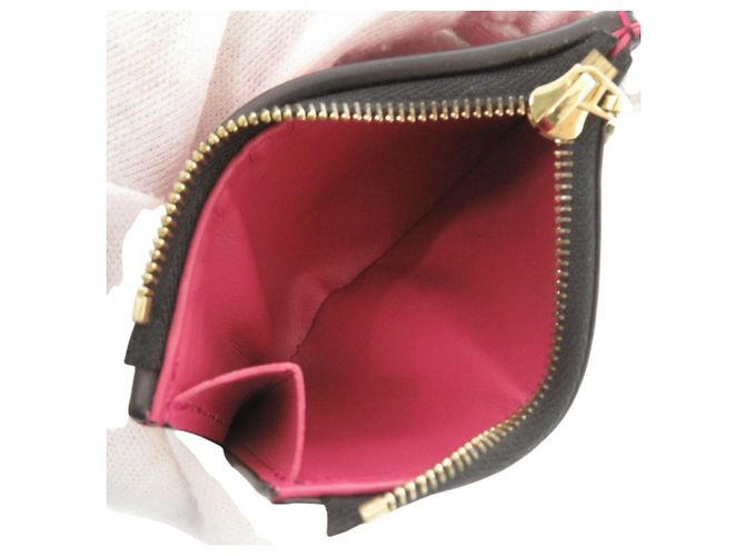 Louis Vuitton Portefeuille Capucines Compact XS Tri-fold Wallet - vista 6