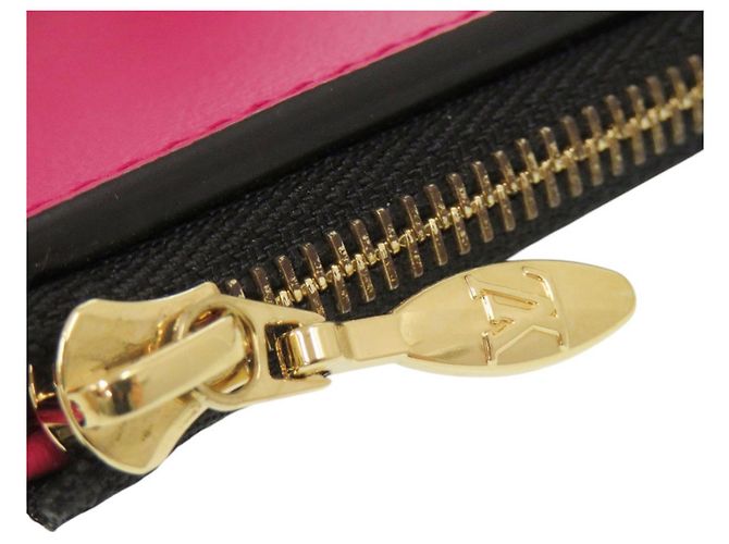 Louis Vuitton Portefeuille Capucines Compact XS Tri-fold Wallet - vista 8