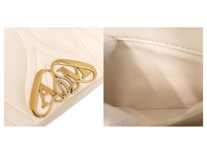 Alexander McQueen The Seal Mini Borsa a tracolla in pelle Ivory con catena - vista 10