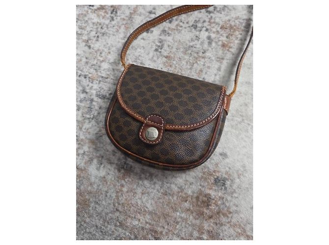 Magnifica Borsa a Tracolla Céline Triomphe - vista 2