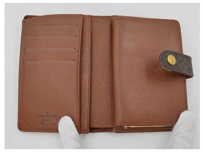 Louis Vuitton French Monogram Canvas - vista 3