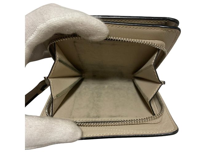 Cartera compacta con cremallera Puzzle de piel LOEWE - vista 11