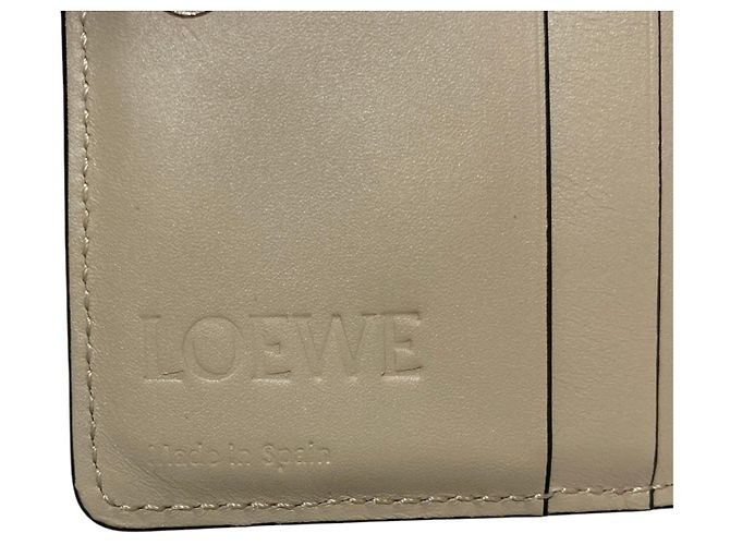 Cartera compacta con cremallera Puzzle de piel LOEWE - vista 6