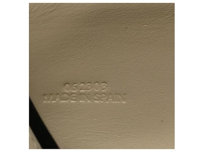 Cartera compacta con cremallera Puzzle de piel LOEWE - vista 7