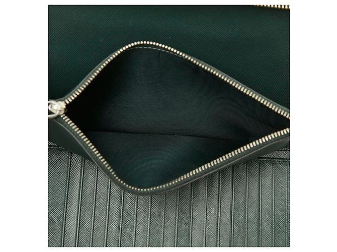 Cartera larga Prada de piel Saffiano verde oscuro - vista 7