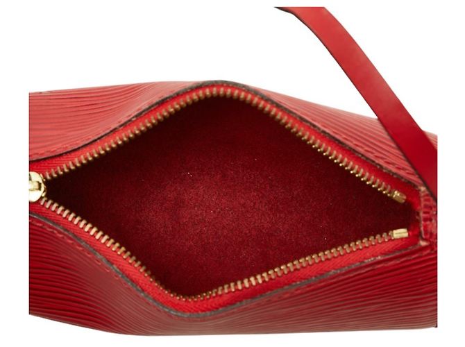 Borsa Louis Vuitton Epi Soufflot Pouch - vista 8