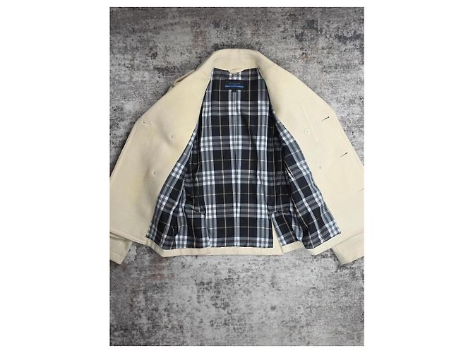 Magnífico Abrigo Burberry - vista 4