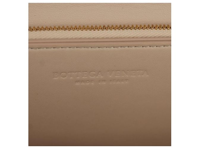 Bottega Veneta BV Classic Textured Calfskin Medium - vista 6